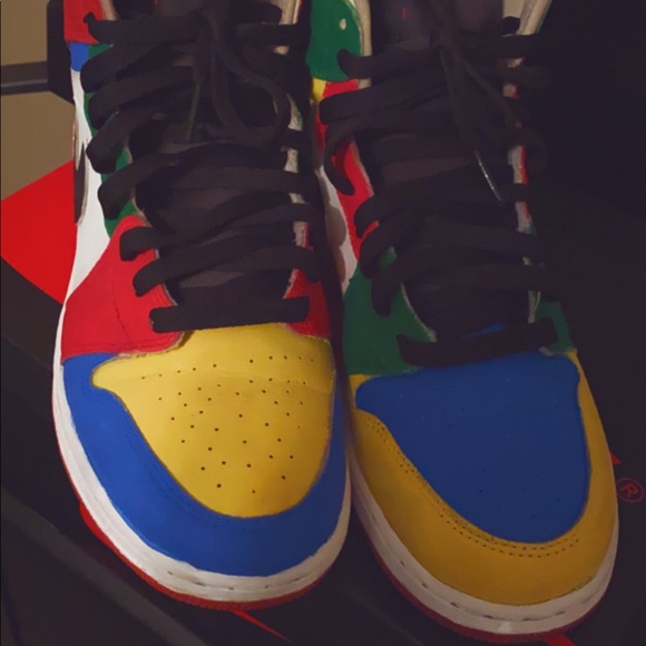 Custom Jordan 1 - Picture 3 of 5